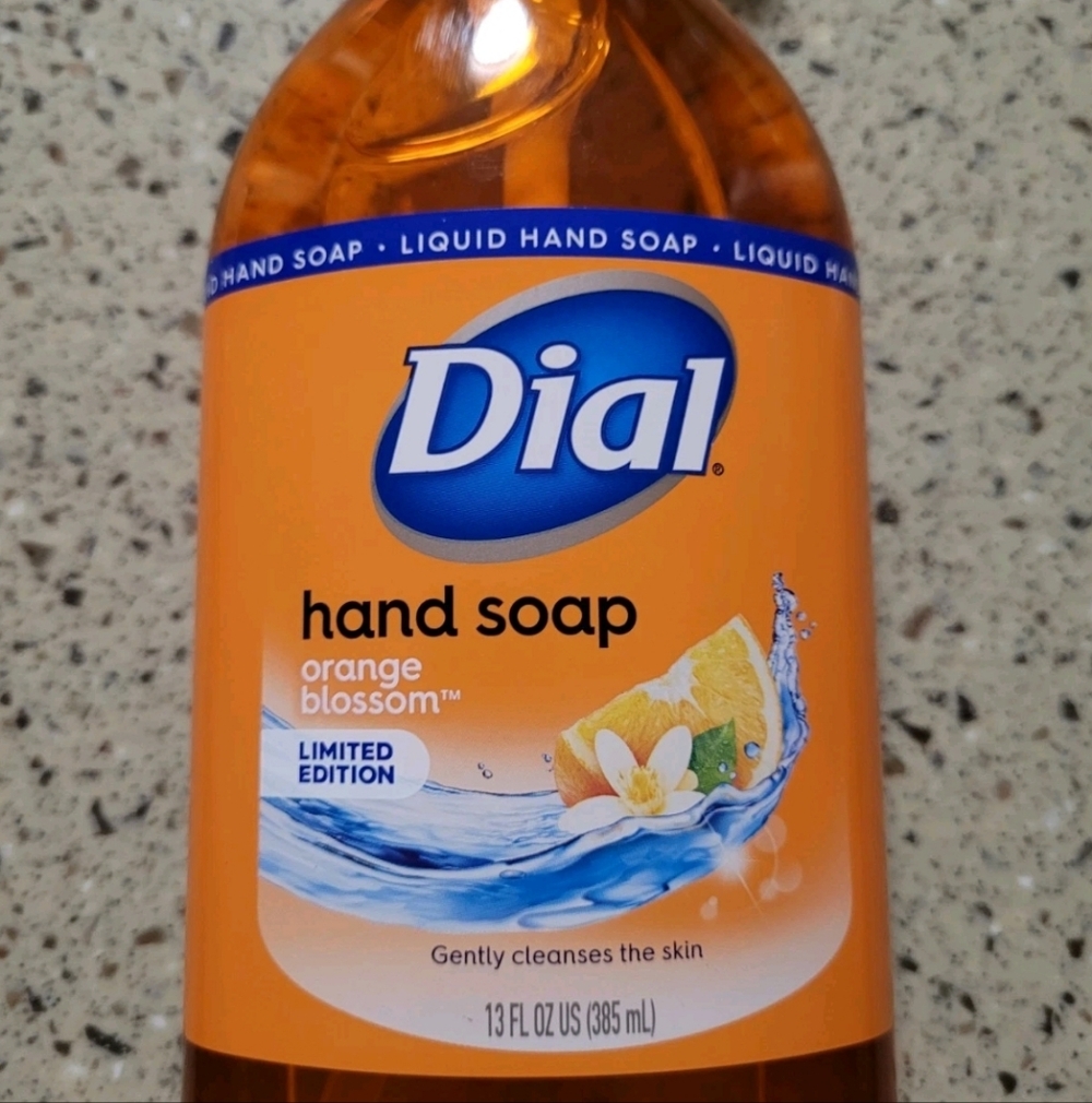 4 Dial Hand Soap Orange Blossom Limited Edition 13 fl oz Each With Pump Top - Picture 2 of 5
